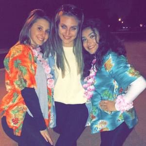 Meet your Posher, Holly